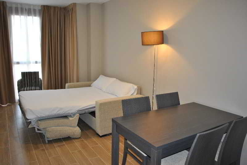 Apartahotel & Spa Jacetania Jaca Exterior foto